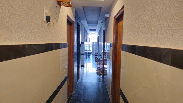 Gallery Image 12